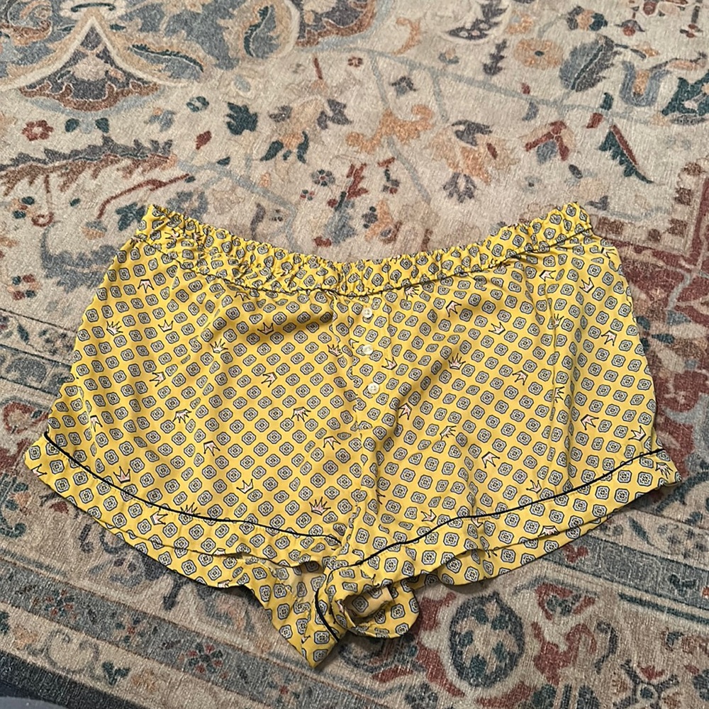Yellow patterned silk pj shorts aerie